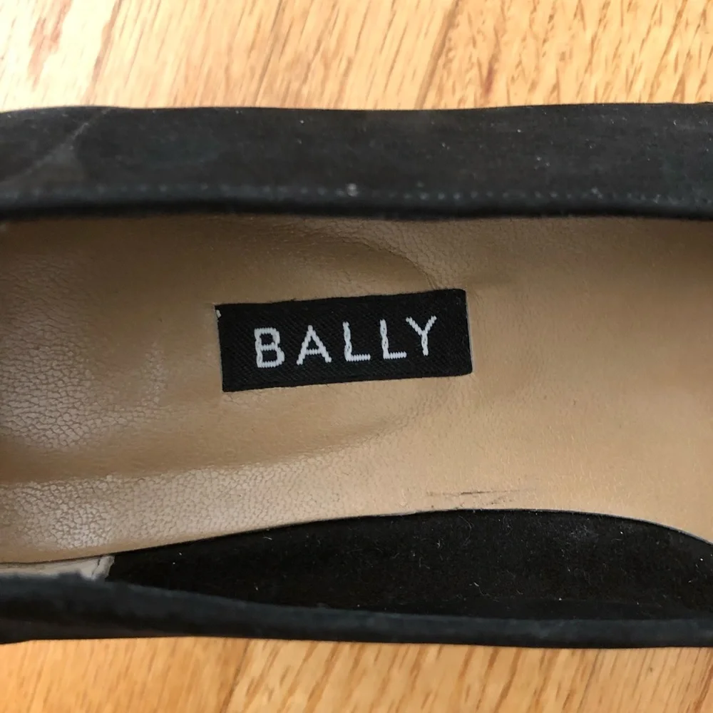 Vintage Bally black suede Italian shoes size 5